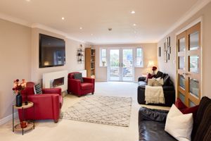 Photo 11- click for photo gallery